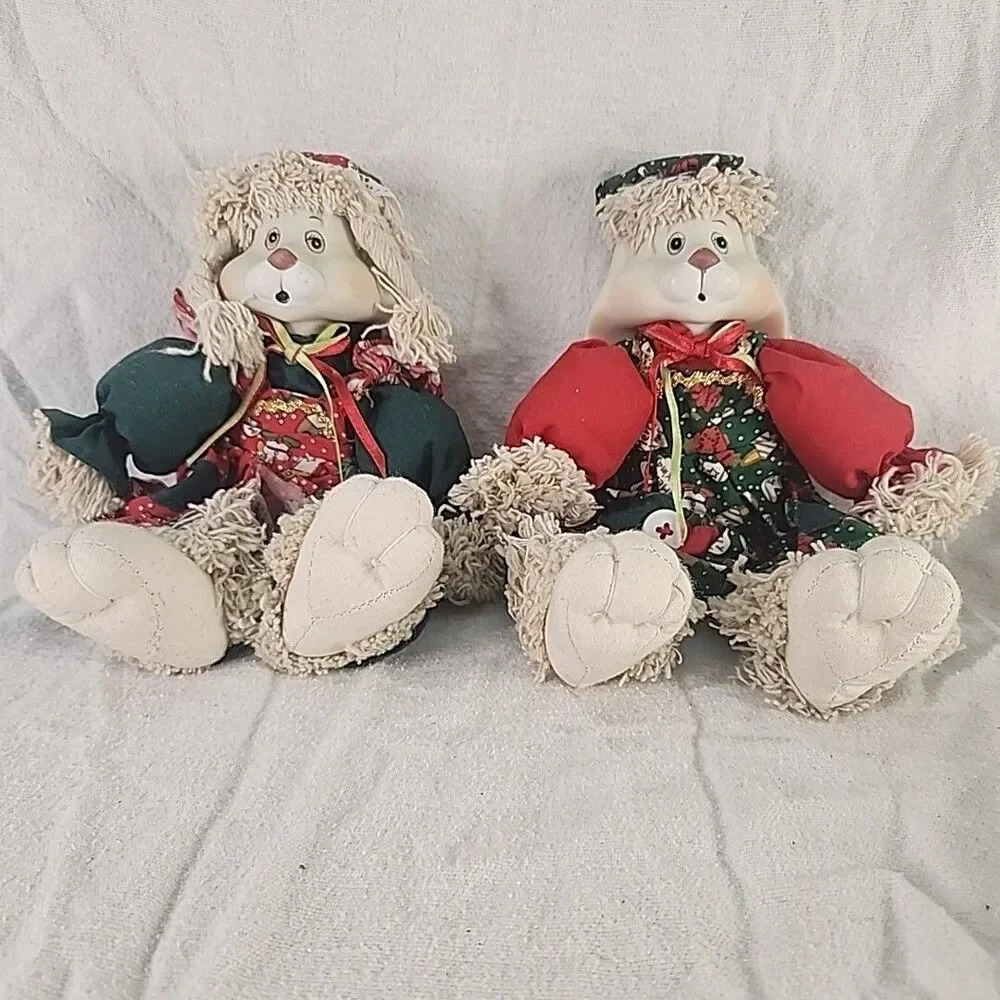 HOUSE OF LLOYD Christmas Around The World Hip & Hop Bunny Doll Porcelain Vintage